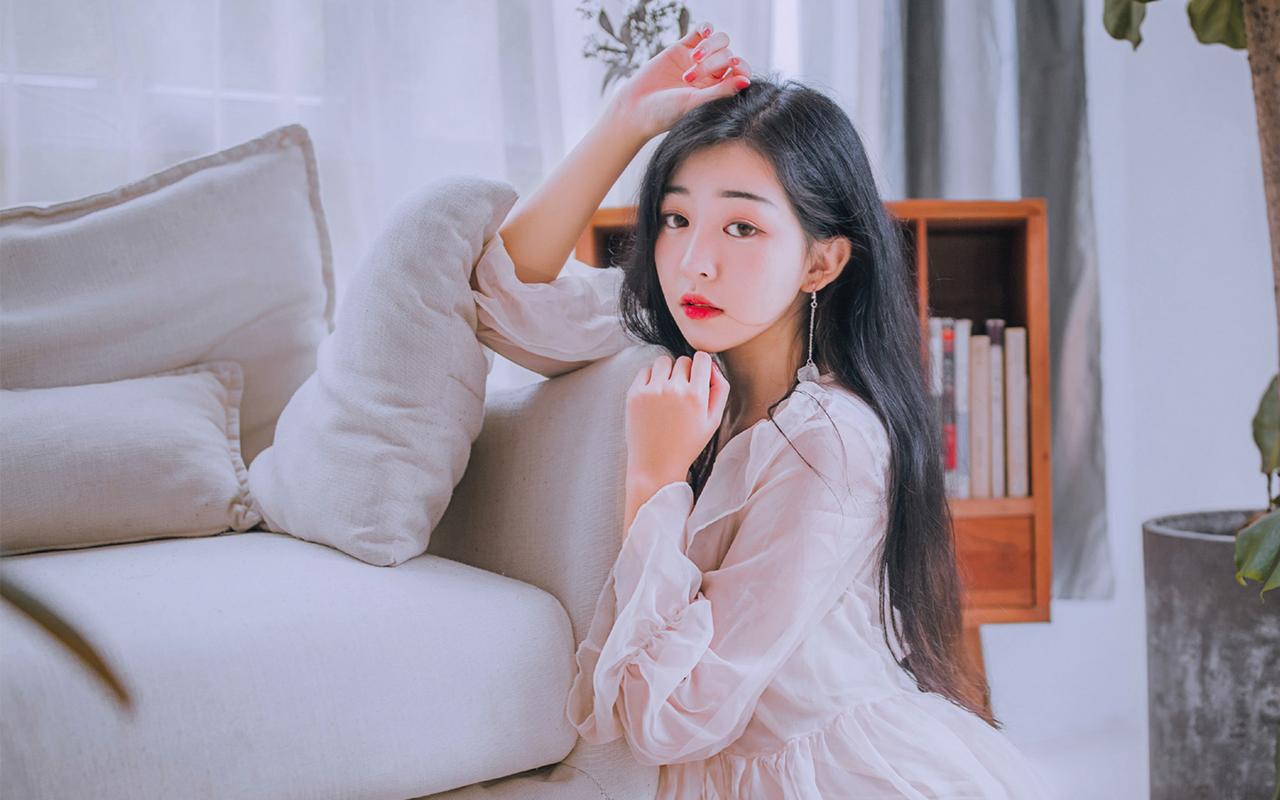 黄仁勋：人工智能的下个浪潮是“物理AI”